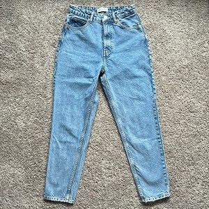 Zara Mom Fit Jeans